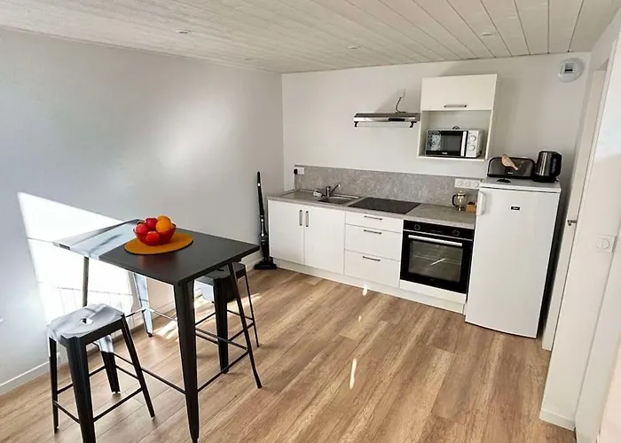 L\'Hirondelle, Studio Renove Au Coeur D\'Arago